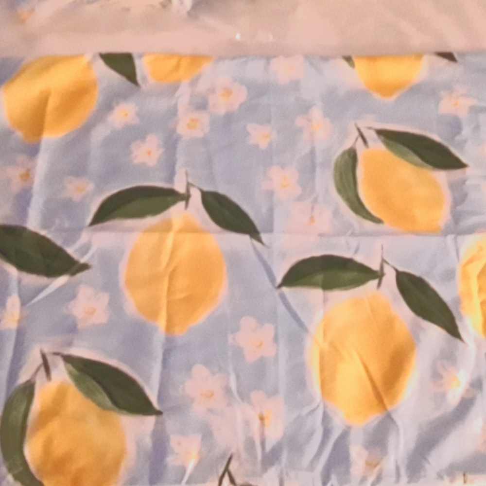 F/Q DUVET COVER w/Matching SHAMS
